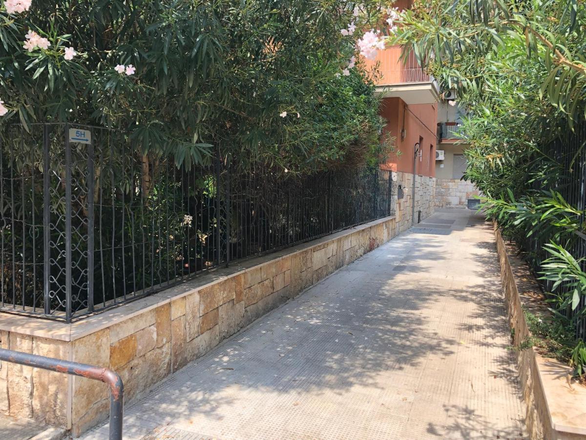 Garden View Salandra Apartment - Bari Policlinico Exterior foto
